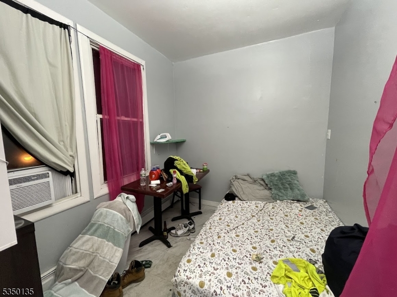 property viewer photo 20