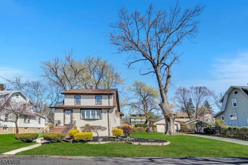 property viewer photo 1