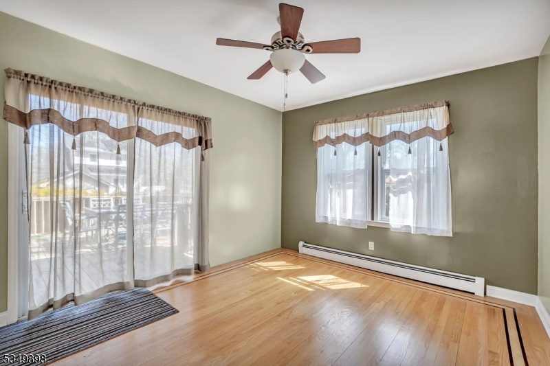 property viewer photo 10