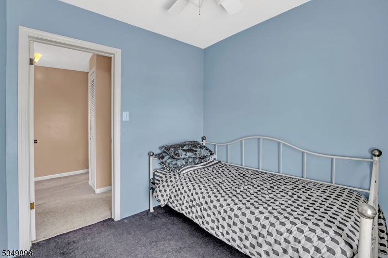 property viewer photo 14