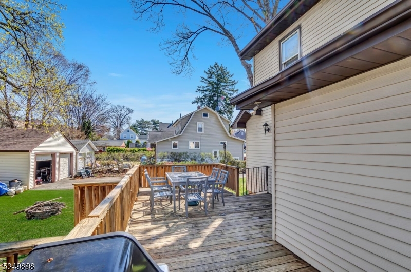 property viewer photo 27