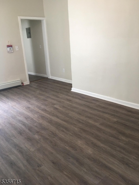 property viewer photo 11