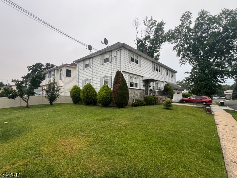 property viewer photo 1