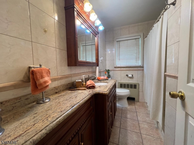 property viewer photo 6