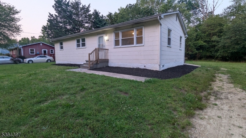 property viewer photo 1