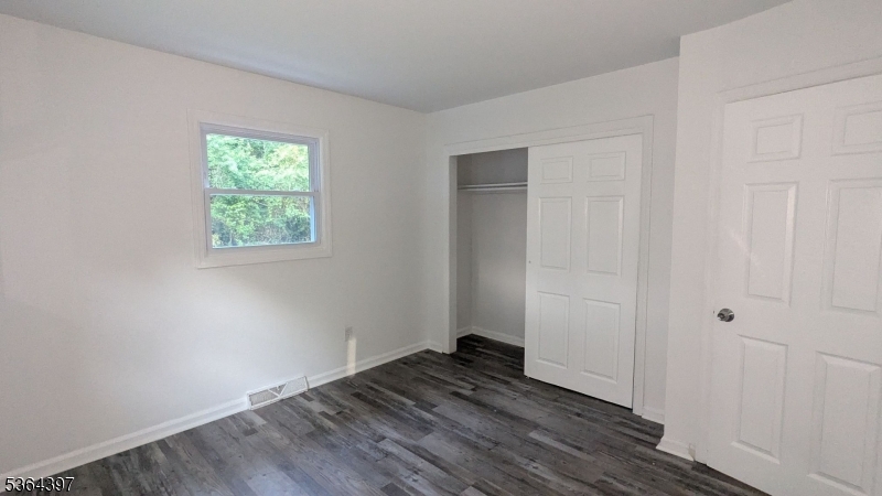 property viewer photo 21