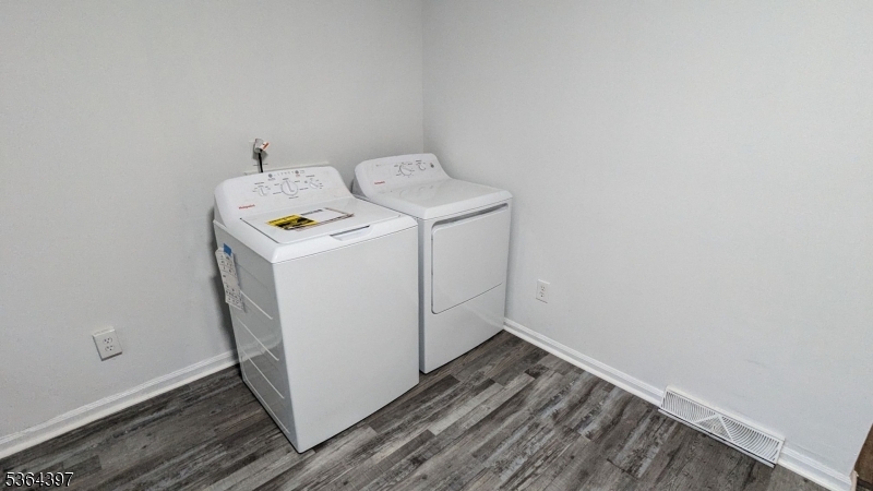 property viewer photo 28