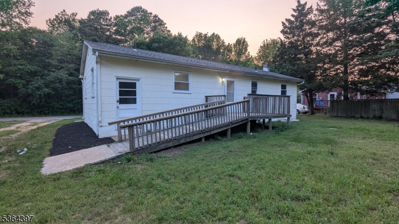 property viewer photo 32