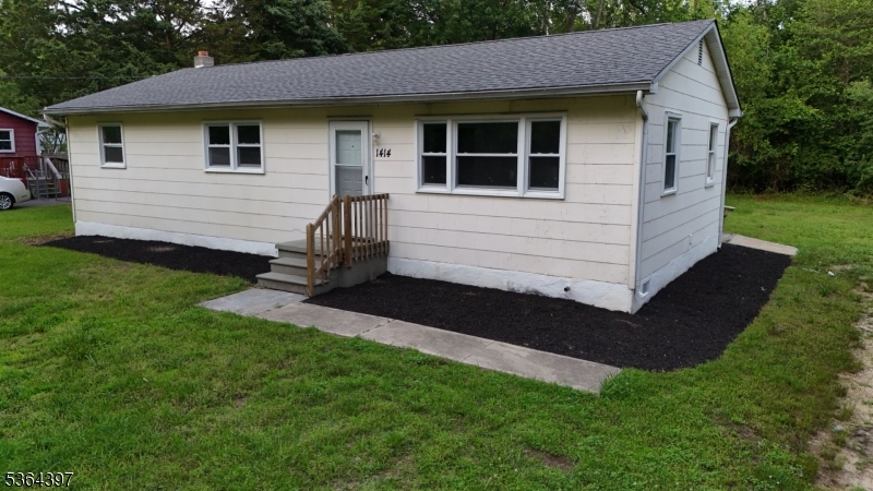 property viewer photo 6