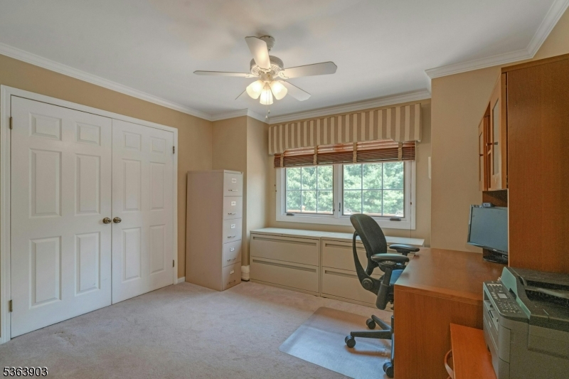 property viewer photo 11