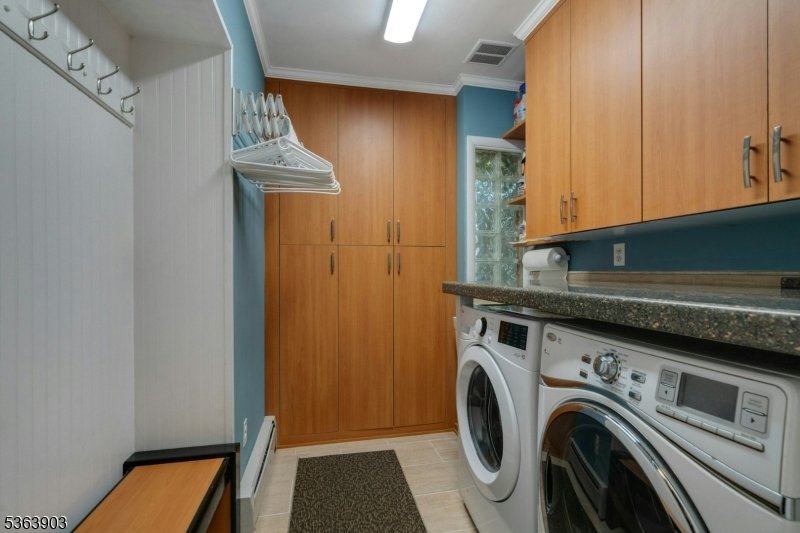 property viewer photo 13