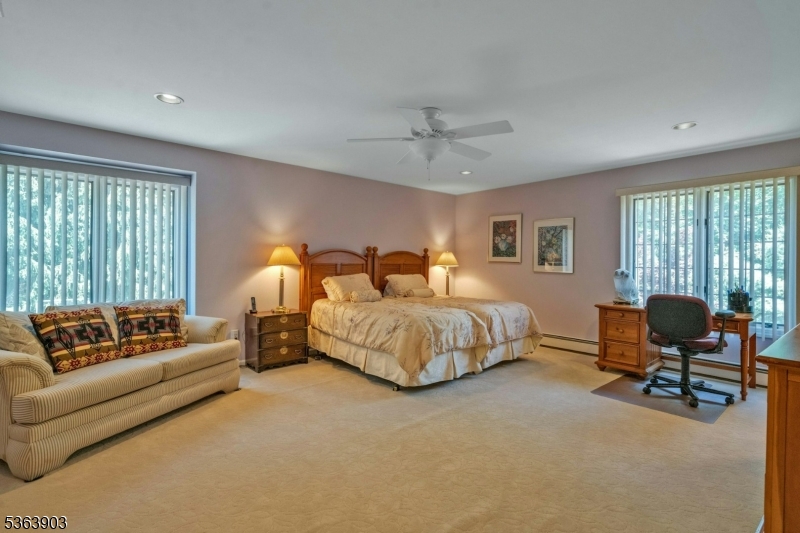 property viewer photo 21