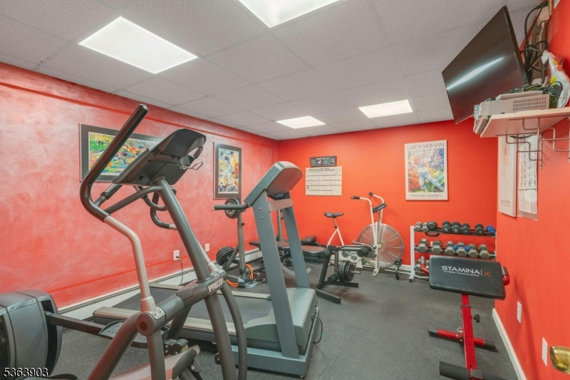 property viewer photo 27