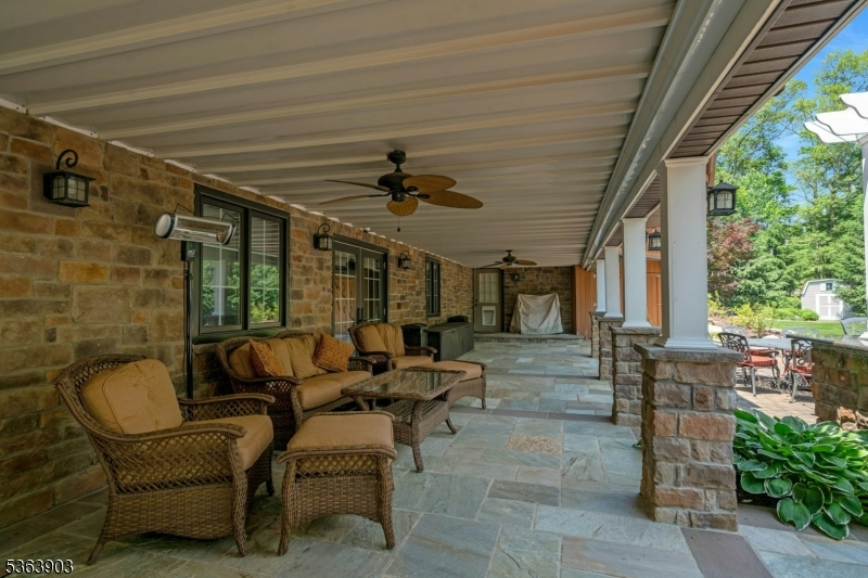 property viewer photo 29