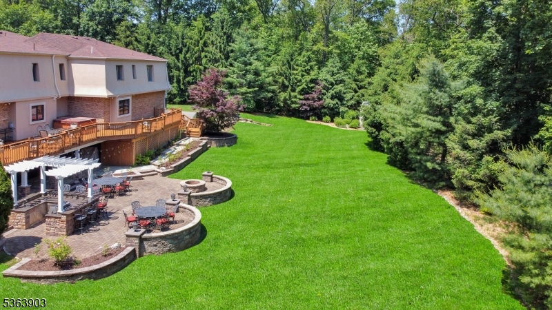 property viewer photo 33