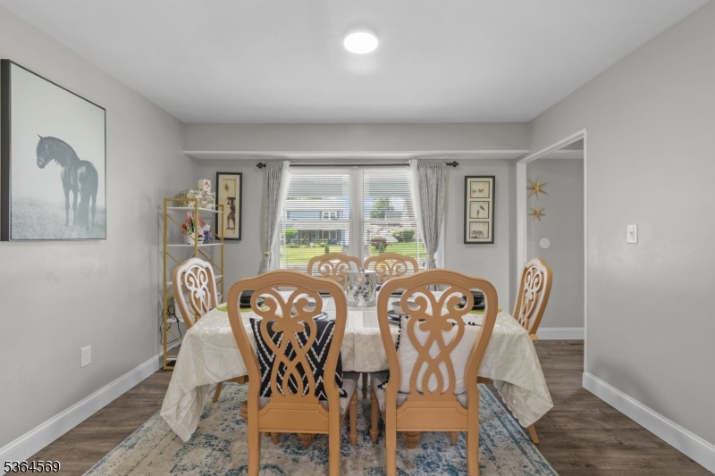 property viewer photo 13