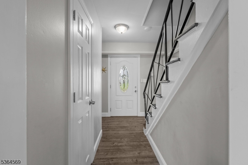 property viewer photo 6