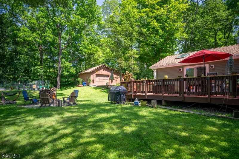 property viewer photo 23