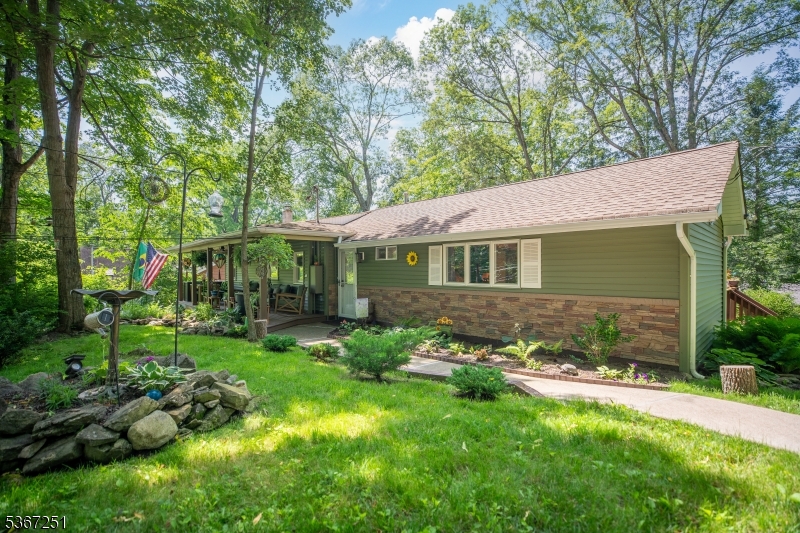 property viewer photo 35