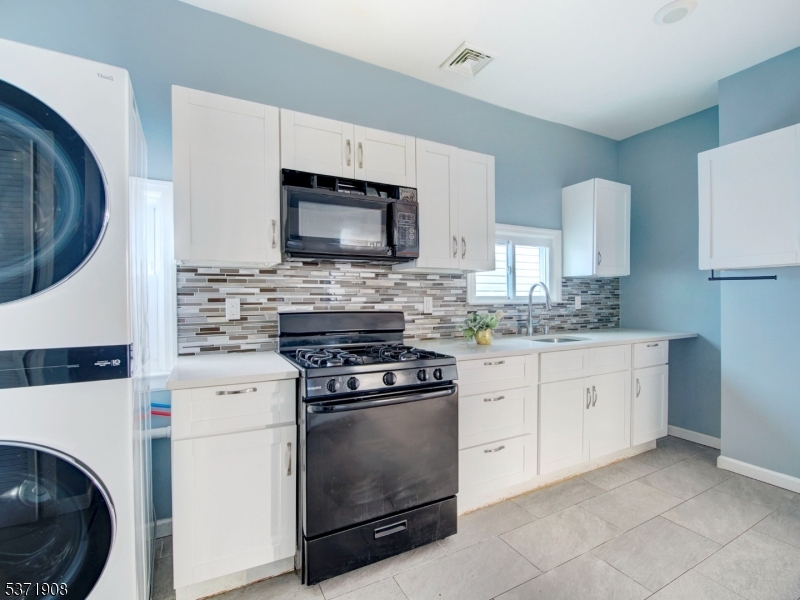 property viewer photo 11