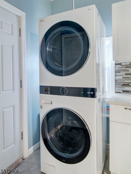 property viewer photo 13