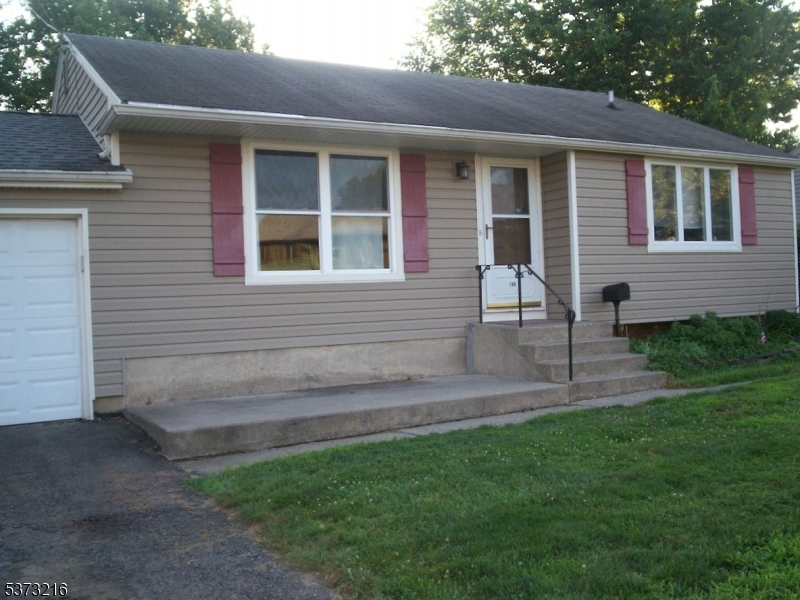 property viewer photo 1