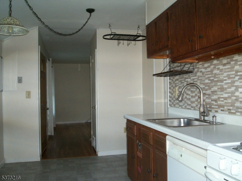 property viewer photo 2