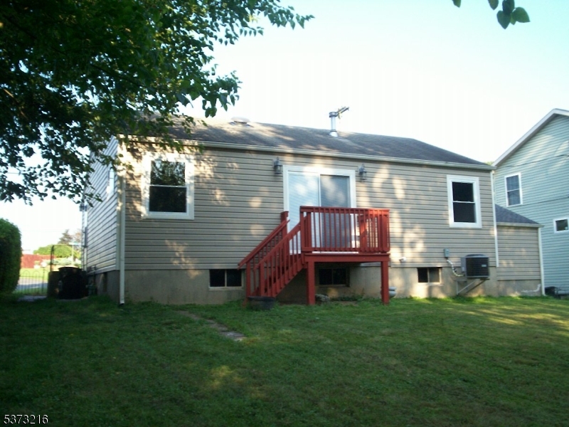 property viewer photo 22