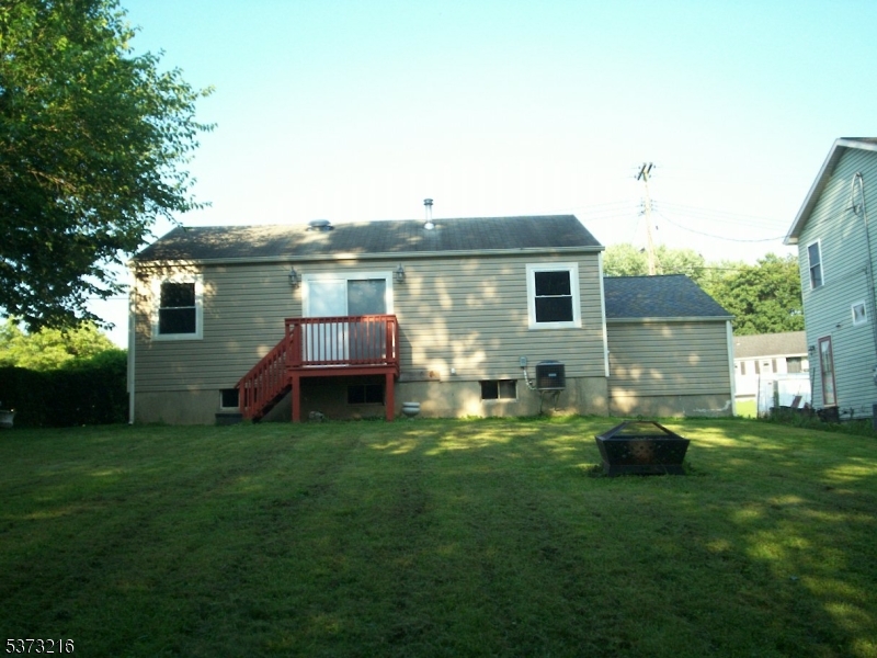 property viewer photo 23