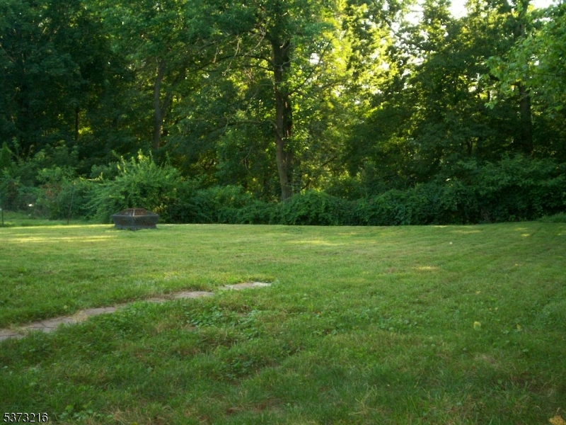 property viewer photo 24