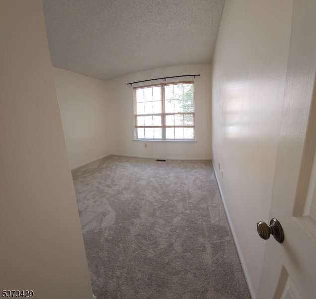 property viewer photo 11
