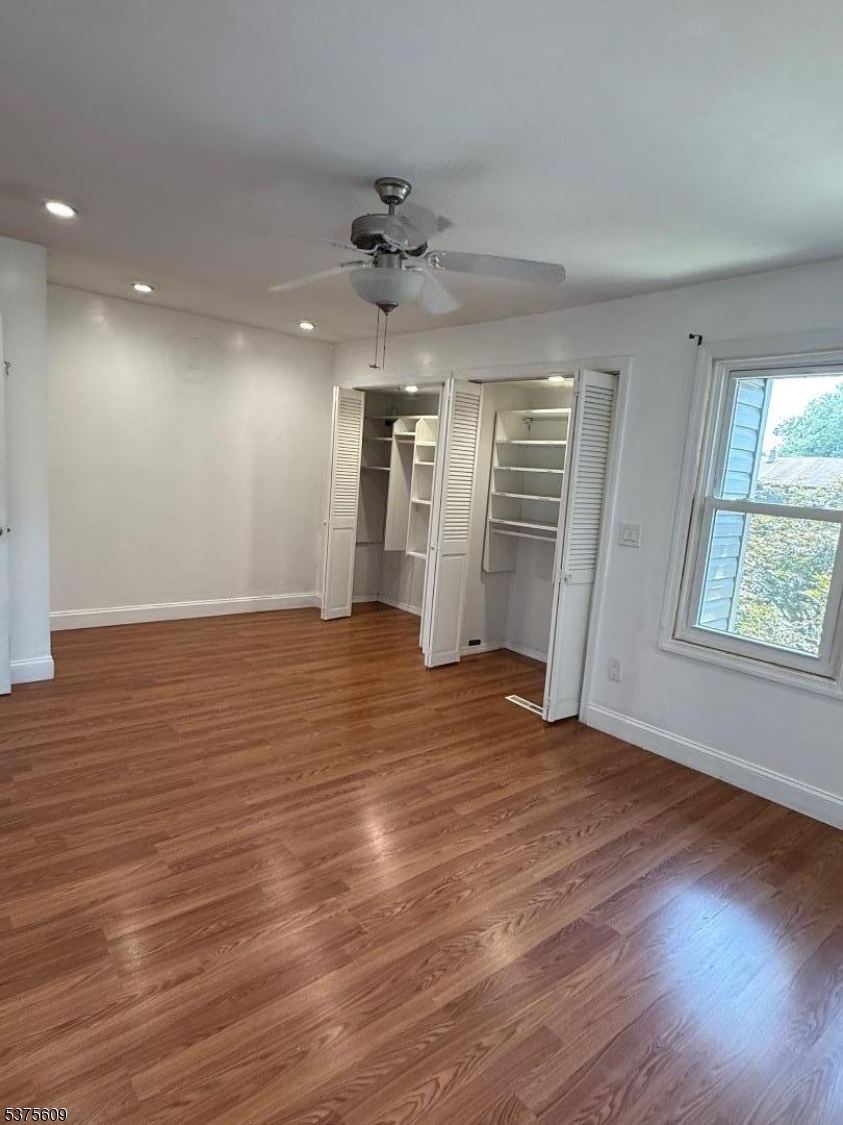 property viewer photo 12