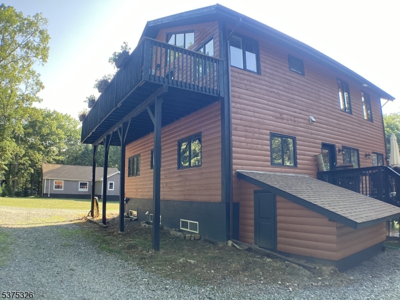property viewer photo 24