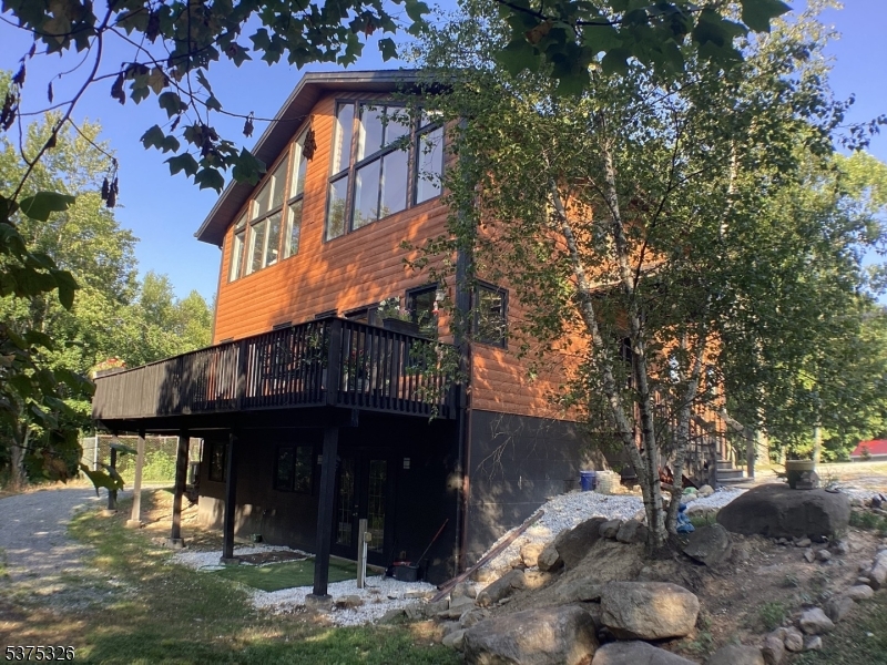 property viewer photo 26