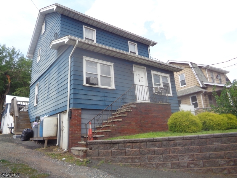 main property photo 14