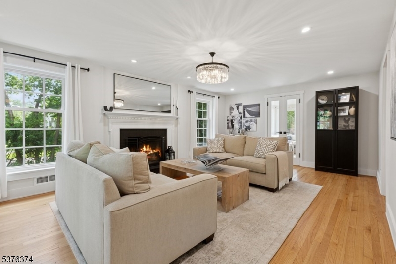 property viewer photo 14