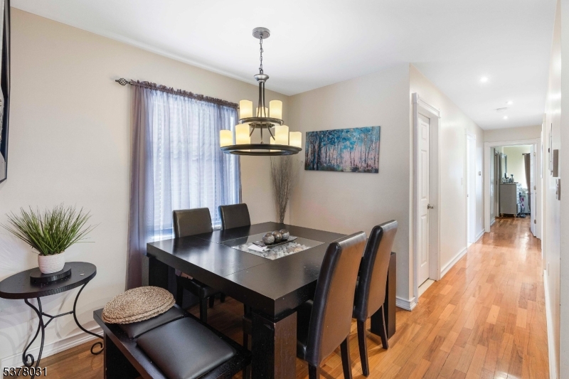 property viewer photo 1