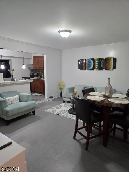 property viewer photo 25