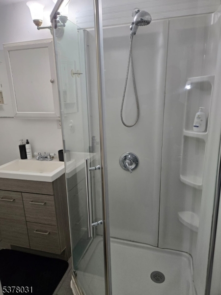 property viewer photo 29