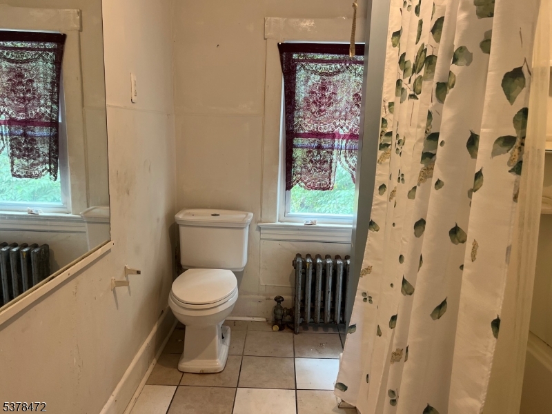 property viewer photo 6