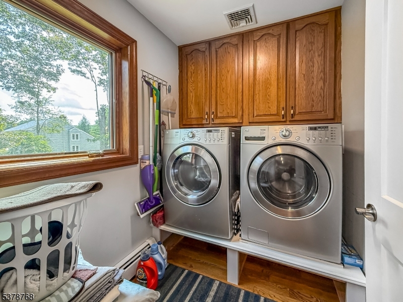 property viewer photo 23