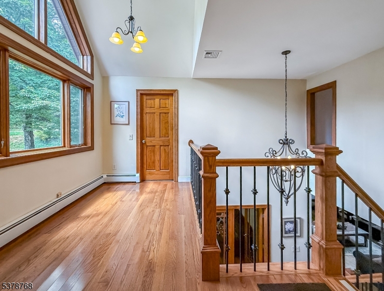 property viewer photo 29