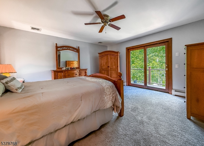 property viewer photo 32