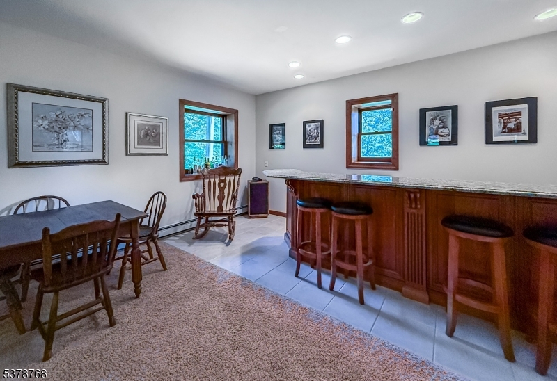 property viewer photo 38