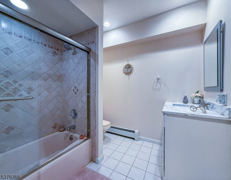 property viewer photo 43