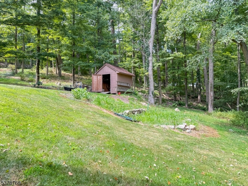 property viewer photo 44