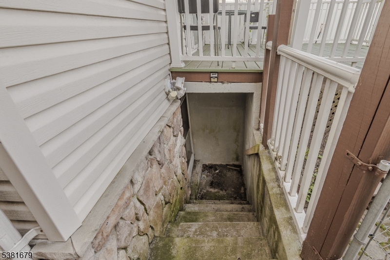 property viewer photo 22