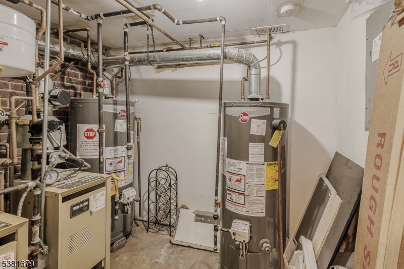 property viewer photo 23
