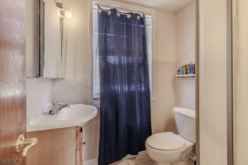 property viewer photo 33