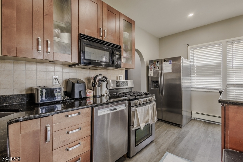 property viewer photo 6